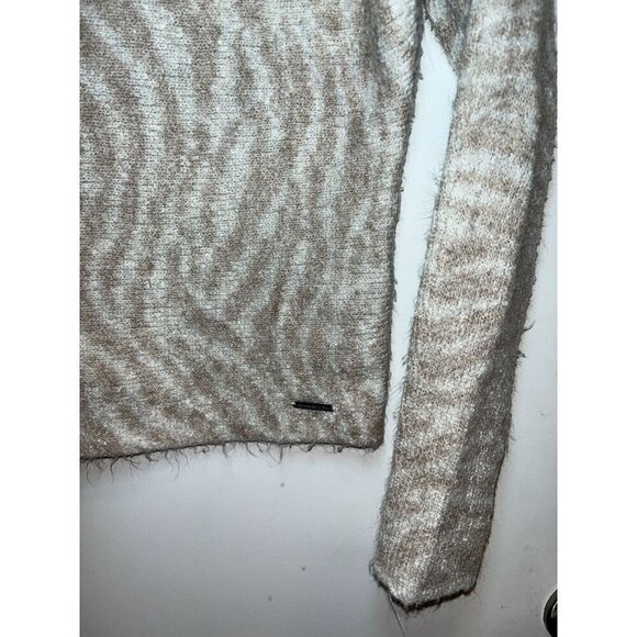 Abercrombie & Fitch Womens Beige Zebra Pattern Sweater Long Sleeve Size S - Picture 3 of 8